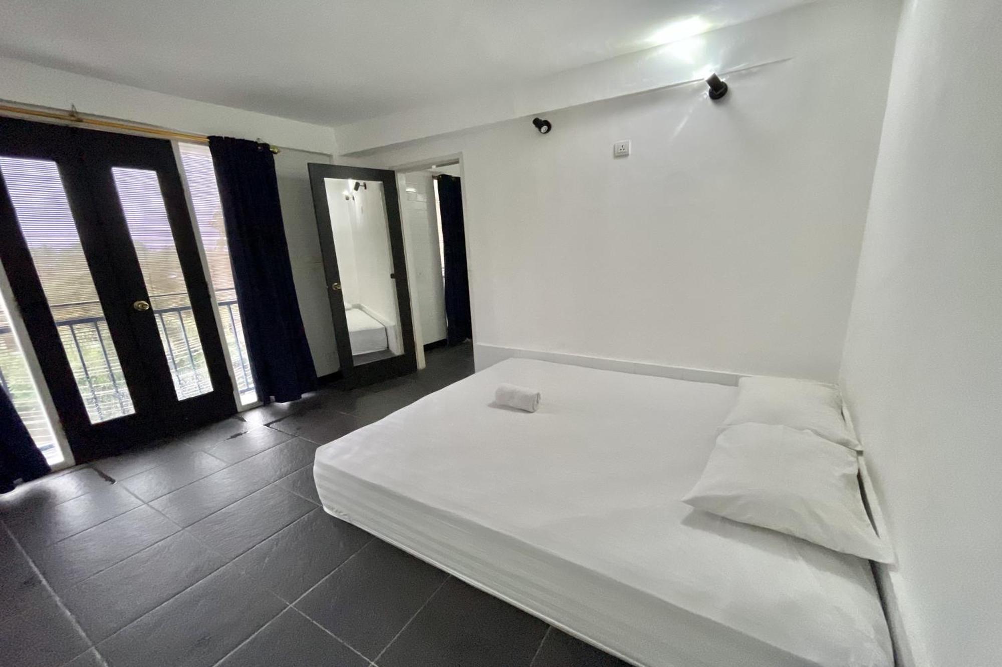 Taman Unique Hotel Сенггиги Экстерьер фото
