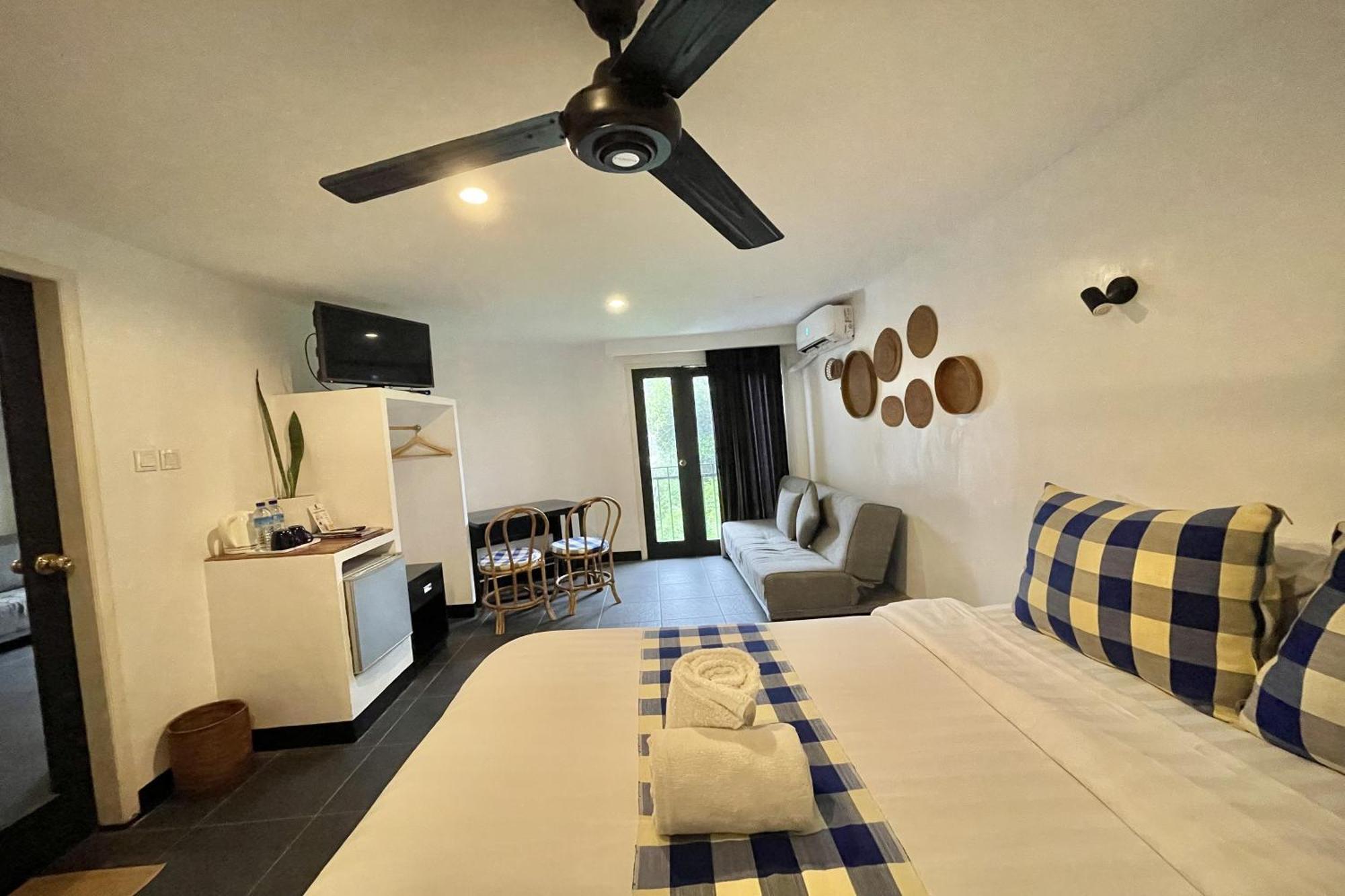 Taman Unique Hotel Сенггиги Экстерьер фото